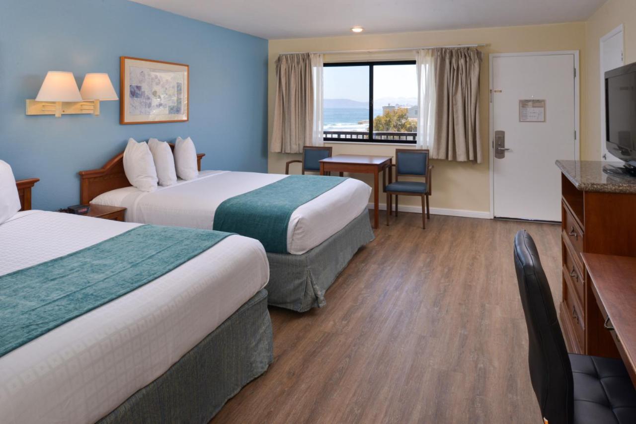 Edgewater Inn And Suites Писмо Бич Экстерьер фото